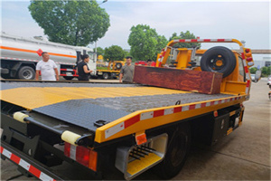 广水附近拖车电话号码服务